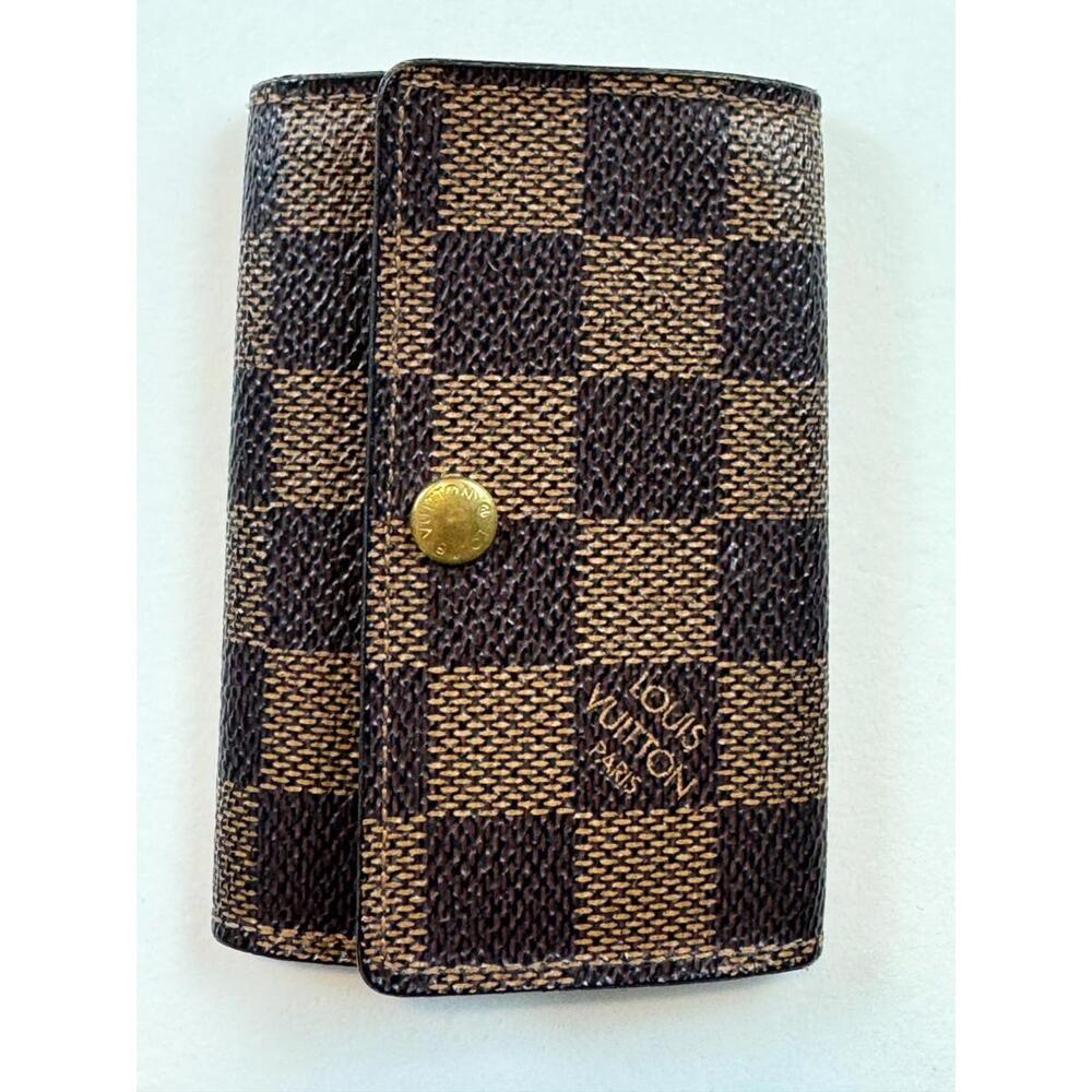 Louis Vuitton Keyholder